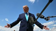 EN DIRECT - Guerre au Moyen-Orient : les pourparlers avec l'Iran sont "sur le fil", prévient Donald Trump