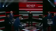 "Personne pour écrire l'histoire de France en cas de guerre nucléaire" : quand les propagandistes de la télé russe s'en prennent à Macron