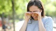 Ce réflexe que l'on a fait beaucoup plus de mal que de bien à nos yeux