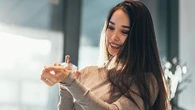Ne faites plus cette erreur lorsque vous mettez du parfum !