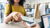 Paiement en espèces, par carte, par chèque : le vendeur peut-il exiger un supplément ?