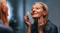 Comment préserver l'élasticité de la peau malgré le temps qui passe ?