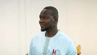 14-Juillet : Fousseynou Cissé, qui a sauvé 6 personnes lors d'un incendie à Paris, salué par Emmanuel Macron