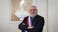 "Un choix politique assumé" : La mairie RN de Carcassonne refuse de prêter des locaux pour le vote des Algériens