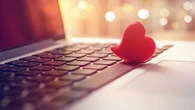 Vos relations amoureuses échouent les unes après les autres ? Il est temps d'abandonner "la technique de la marmotte"
