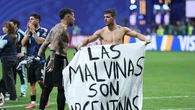 "Les Malouines sont argentines" : la banderole polémique pourrait coûter cher à l'Argentine de Messi