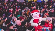 À Québec, le plus grand carnaval d’hiver du monde transforme la ville en fête géante