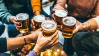 "Un des niveaux les plus faibles d'Europe" : du tabac à l'alcool, les jeunes français lèvent le pied