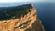 "Un régal" : la célèbre route des Crêtes entre Cassis et La Ciotat désormais interdite aux voitures le dimanche