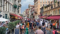 Surtourisme : Cannes, Nice, Annecy... Les villes françaises les plus touchées