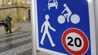 Vesoul : quatre hommes jugés pour avoir donné le code de la route à des milliers de personnes qui ne l'avaient jamais passé