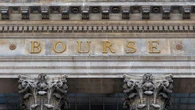 L'avenir du gouvernement Bayrou incertain, la Bourse de Paris ouvre en nette baisse