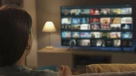 "Les couleurs sont plus vives..." : ces nouveaux téléviseurs RGB-MiniLED vont vous en mettre plein les yeux