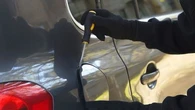 Bouchon anti-vol, stationner contre un mur... ces astuces pour éviter les vols de carburant