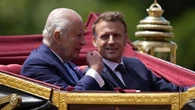VIDÉO – Emmanuel Macron et Charles III en calèche, une balade très symbolique