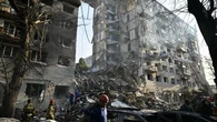 Guerre en Ukraine : au moins 14 morts à Kiev, dont un Américain, après de nouvelles frappes russes