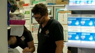 "Avant c'était 1 fois par an, maintenant c'est 10 ou 11" : les professionnels de santé face à la multiplication des agressions