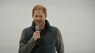 Actuellement à Londres, le prince Harry ne rendra pas visite à son père
