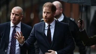Le prince Harry va bien se rendre à Londres, mais ce sera finalement sans sa femme Meghan ni leurs enfants