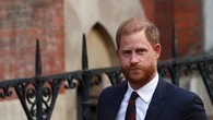 Arrivé à Londres, le prince Harry s'est recueilli sur la tombe de sa grand-mère Elizabeth II