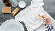 "Ça ne coûte trois fois rien de faire ça, c'est redoutablement efficace" : trois astuces naturelles pour venir à bout des taches tenaces