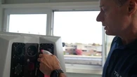 "Vous voyez que les gouttes restent sur la vitre" : ces innovations qui s'inspirent directement du... papillon