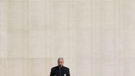 VIDÉO - 80ᵉ anniversaire du D-Day : l'émotion quand Sir Tom Jones chante au mémorial britannique de Ver-sur-Mer