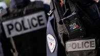 Policiers blessés par balle à Paris : "Il n'y a plus de cran de sécurité sur les armes de service"