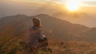 L'IA comme compagnon de route, "slow travel" et "nanocations"... allez-vous céder à ces grandes tendances de voyage en 2026 ?