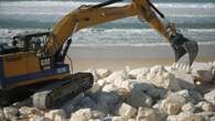 VIDÉO - Érosion : 14.000 tonnes de rochers pour protéger la plage de Lacanau