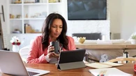 "Pas besoin d’être un as de l’informatique" : cette façon d’utiliser votre tablette va transformer vos journées de télétravail