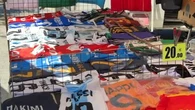 "Pour le prix d'un seul, on peut s'en acheter quatre ou cinq" : les faux maillots de foot inondent le marché