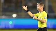 L'arbitre de France-Irak, qui fait ses débuts en Coupe du monde ce soir, a déjà croisé la route du PSG