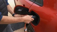 Voiture électrique à 100 euros par mois : Stellantis a reçu 186.000 demandes !