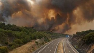 La fumée des gigantesques feux de forêt en Espagne colore le ciel du sud et de l'ouest de la France