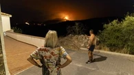 "On inspecte maison par maison" : plusieurs personnes toujours portées disparues dans l'incendie en Andalousie