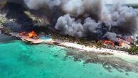VIDÉO - République dominicaine : un mort et 1.700 évacués dans l'énorme incendie d'un complexe hôtelier