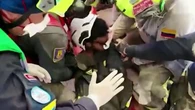 Venezuela : les images du garçon de 11 ans retrouvé vivant trois jours après les séismes
