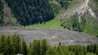 "Le pire des scénarios" : après l'effondrement du glacier du Birch en Suisse, deux nouvelles localités évacuées