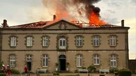 "J'ai vu comme une boule tomber sur la maison" : l'émotion des propriétaires du château de la Cosse, frappé par la foudre