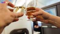 Ces raisons vont vous faire passer l’envie de boire de l’alcool en avion