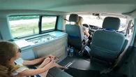 "Le plus bel achat de toute notre vie" : en van ou en camping-car, les Français fous des vacances en itinérance