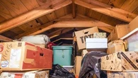 Capsules de champagne, sachets de sucre, journaux… Souffrez-vous, vous aussi, de ce trouble de l’accumulation ?