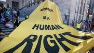 Journée internationale pour le droit à l'IVG : "1 femme meurt d'un avortement non sécurisé toutes les 9 minutes" dans le monde