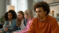 Vous pensez toujours que les autres ne vous aiment pas ? Voici comment se défaire du "liking gap"