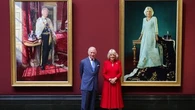 Charles III et Camilla fêtent les deux ans de leur couronnement avec d'imposants portraits