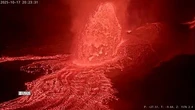 VIDÉO - "Des fontaines de lave record" : les images spectaculaires de l'éruption du volcan Kilauea à Hawaï
