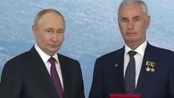 "Vladimir Poutine serait maintenu dans une forme d'illusion par son état-major" : le président russe n'aurait pas renoncé à l'idée de conquérir Kiev