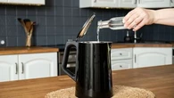 Existe-t-il une différence entre le vinaigre blanc, le vinaigre ménager ou le vinaigre d'alcool ?