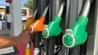 Le prix des carburants a (nettement) augmenté en France, sur fond de conflit au Proche-Orient